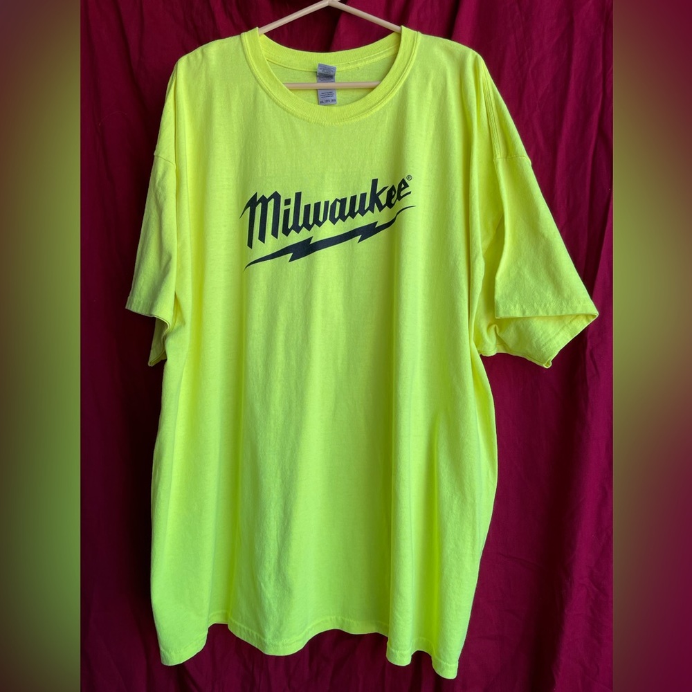 Milwaukee bright short sleeve tee